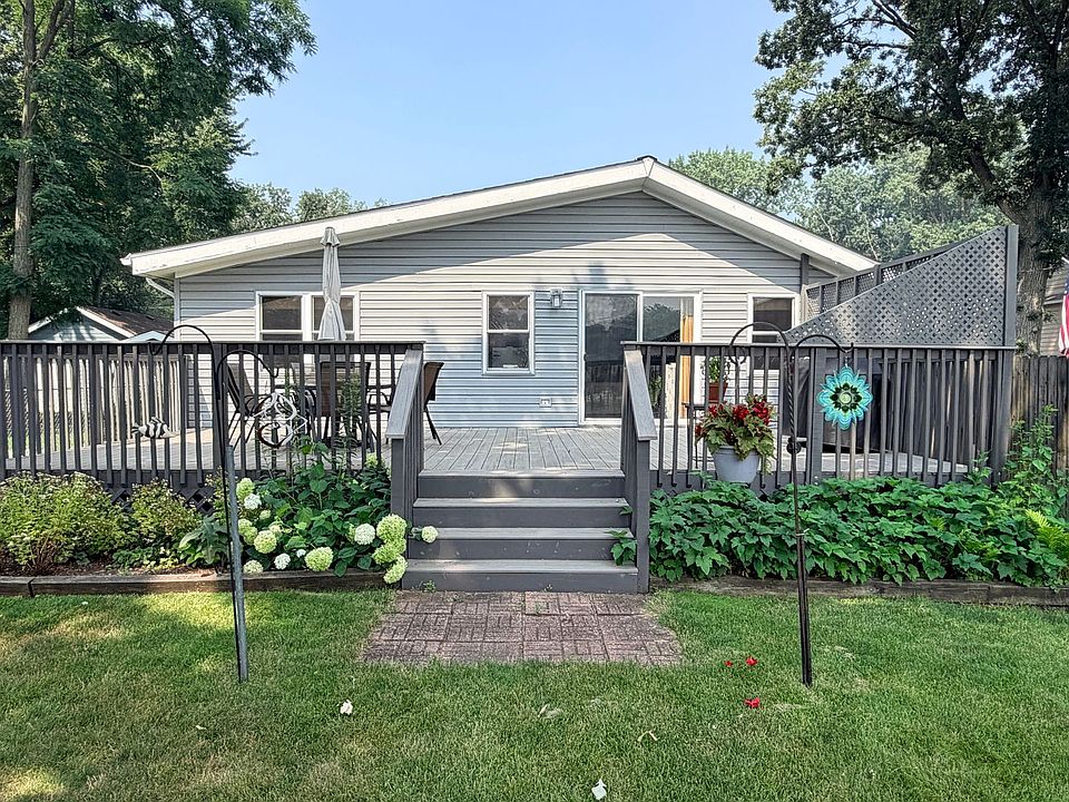 1st image of 4234 Riverside Dr