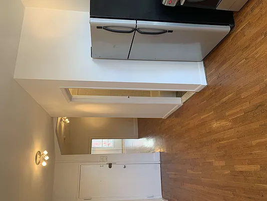 Rented by Flatiron Real Estate Advisors LLC | media 16