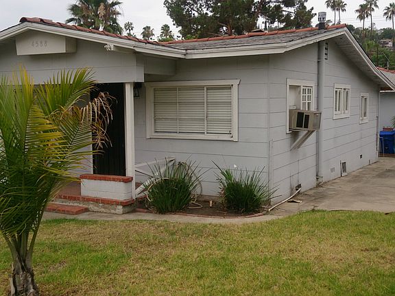 2nd image of 4588 Palm Ave