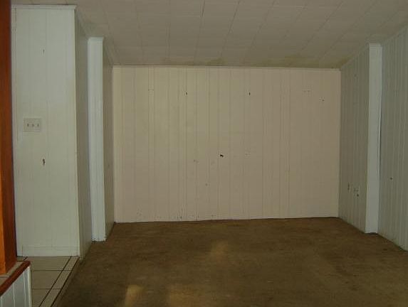 2nd image of 2403 Jefferson Ct