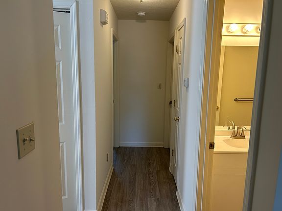 2nd image of 319 Anthony Dr