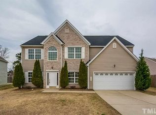 710 Sycamore Springs Dr, Fuquay Varina, NC 27526