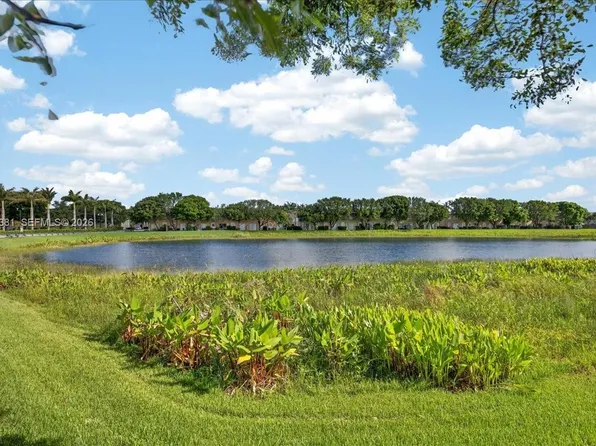2491 SE 13th Ct, Homestead, FL 33035