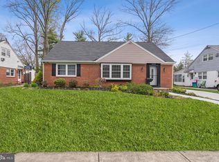 1009 Wayne Rd, Haddonfield, NJ 08033