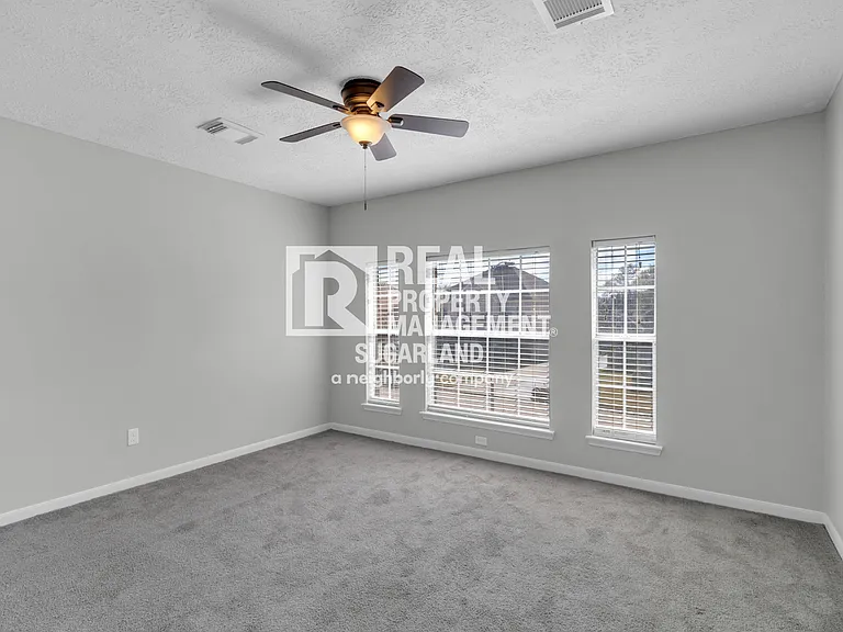 14418 Ardwell Dr — Photo 12