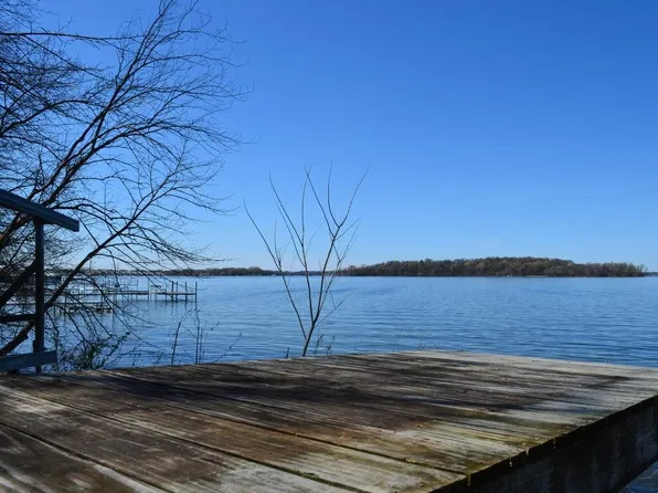 760 Old Beach Ln, Waconia, MN 55387