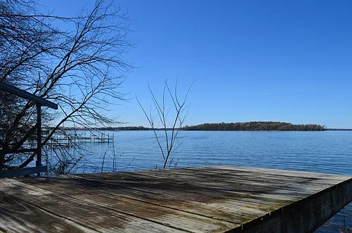 760 Old Beach Ln Photo 1