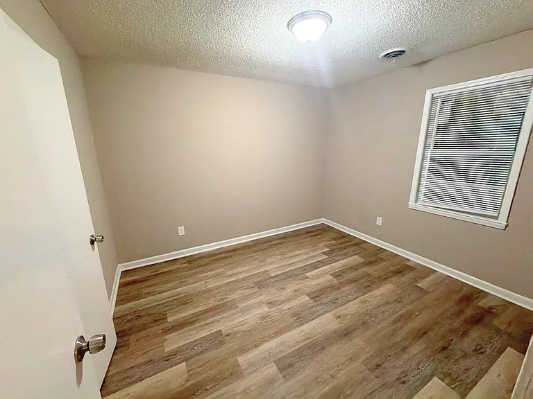 4066 Berrywood Ave — Photo 20