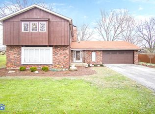 2834 Walnut Rd, Homewood, IL 60430