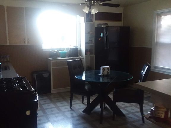 5th image of 2470 Independence Ave