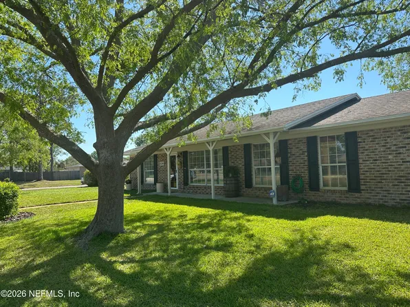 8208 WORM WOOD Road, Jacksonville, FL 32210