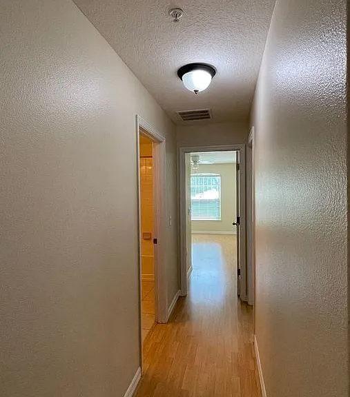 9484 Strongbark Ln — Photo 26