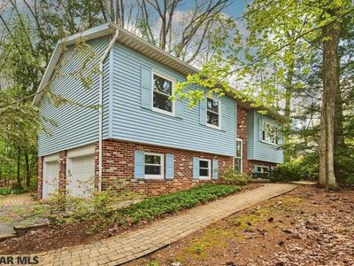 1241 Fox Hill Rd, State College, PA, 16803