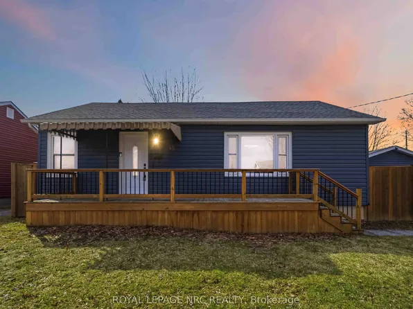 45 Shakespeare Ave, Saint Catharines, ON L2R 6M8
