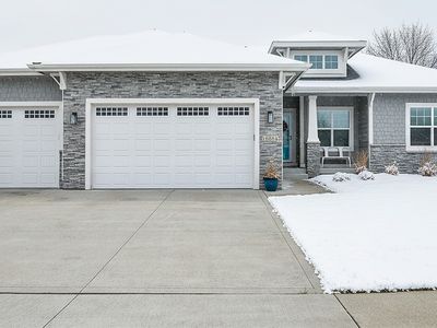16884 Baxter Dr, Clive, IA, 50325