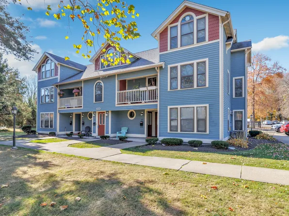 3208 Whitney Avenue #7D, Hamden, CT 06518