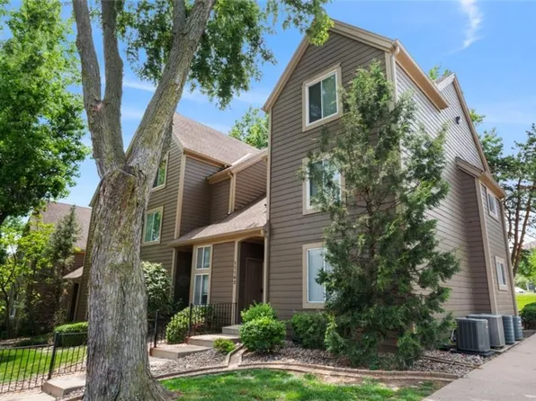 11142 Nieman Rd APT 201, Overland Park, KS 66210