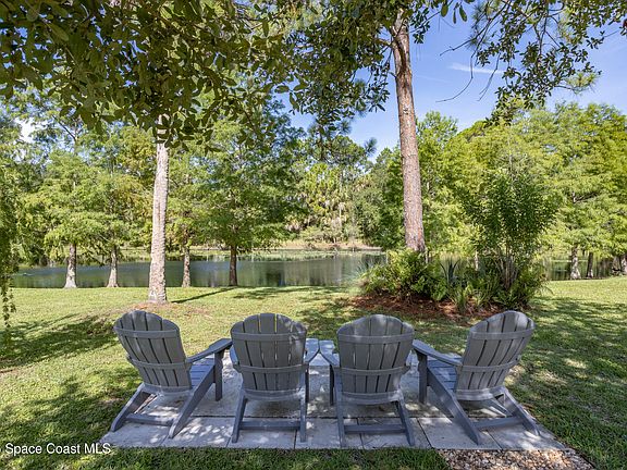 5th image of 422 Carley Ln