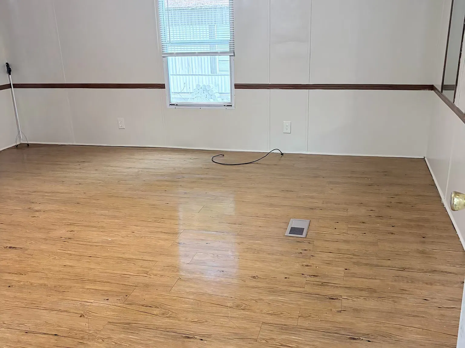 4 bed, 1280 sqft, $1,030 — Photo 2