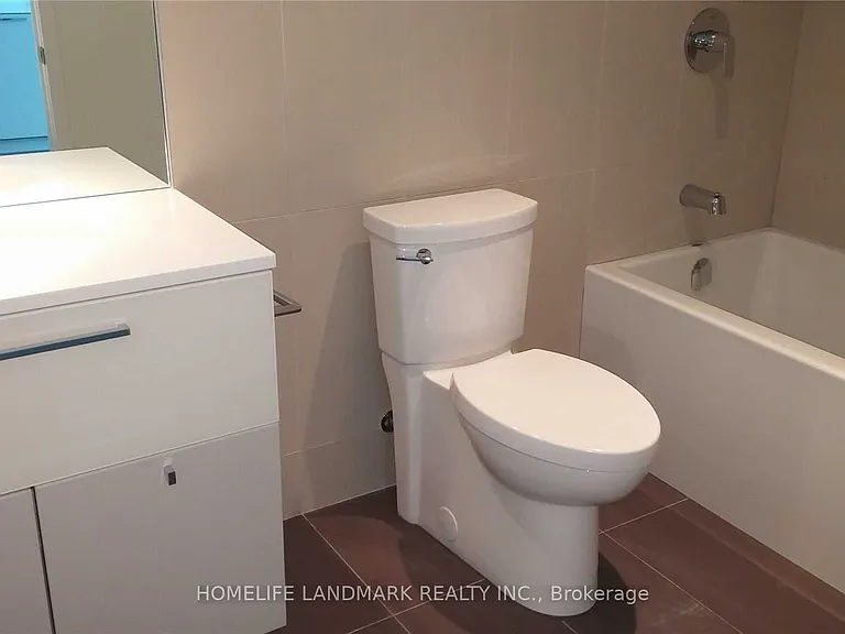 15 Grenville St #1601 — Photo 6