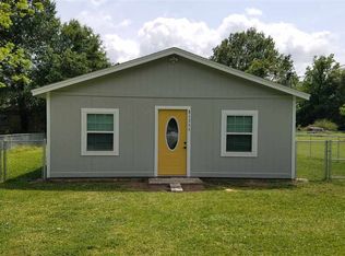 8175 Oak Ridge St, Beaumont, TX 77713