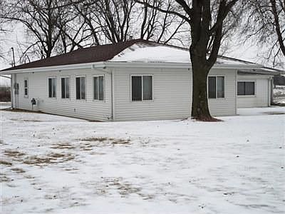 4th image of 2115 Highway 63