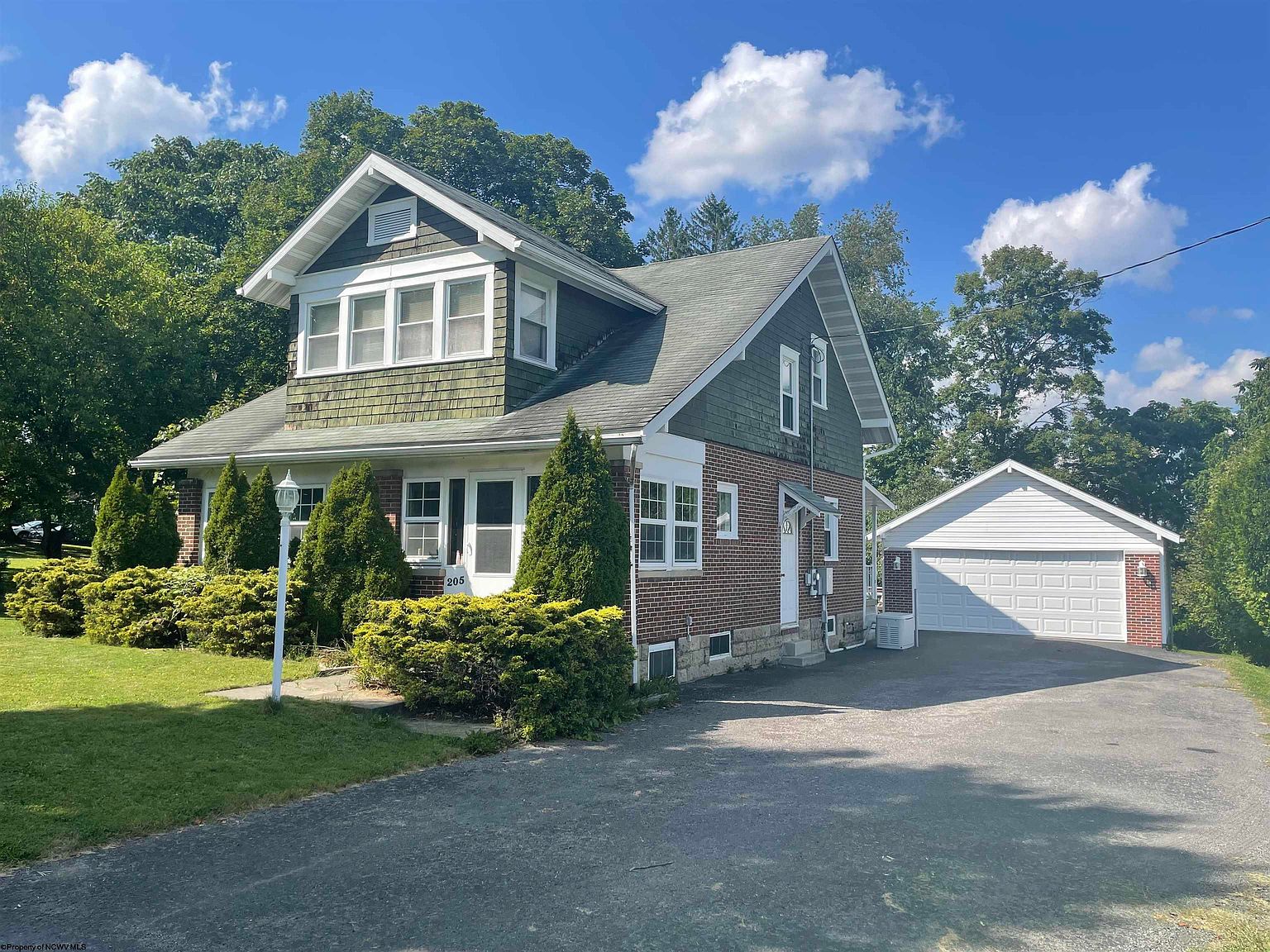 205 E High St, Kingwood, WV 26537 Zillow