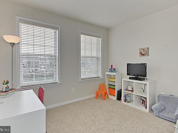 5th image of 22703 Settlers Trail Ter #11B