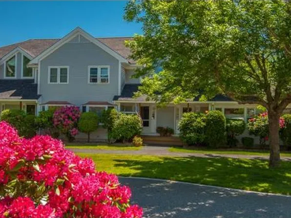 720 Pitchers Way #25, Hyannis, MA 02601