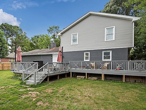 4th image of 5004 Churchill Ct