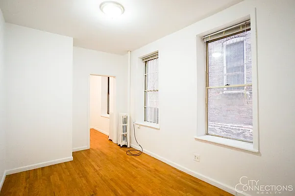 Rented by City Connections Realty | media 17