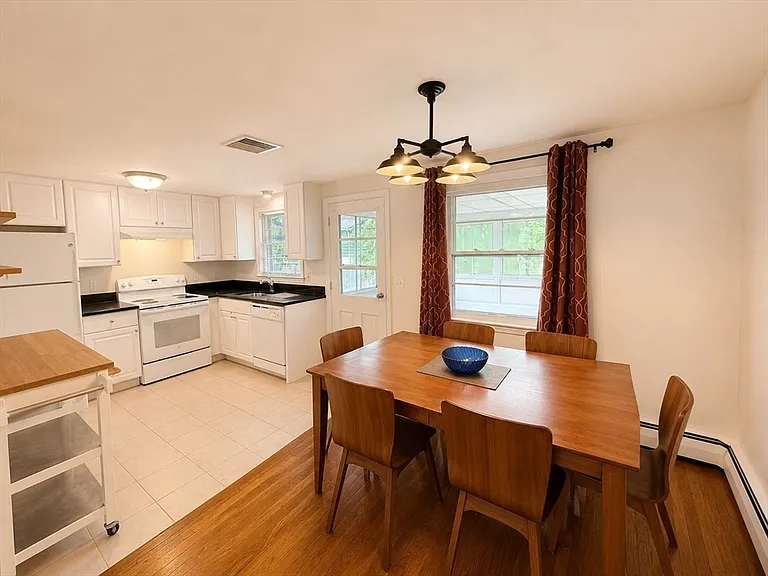 1282 Central Ave — Photo 5
