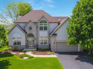 286 Morgan Valley Dr, Oswego, IL