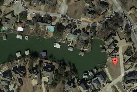 3rd image of 8401 Sunset Cove Dr