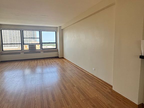 4th image of 4180 N Marine Dr #418-1410