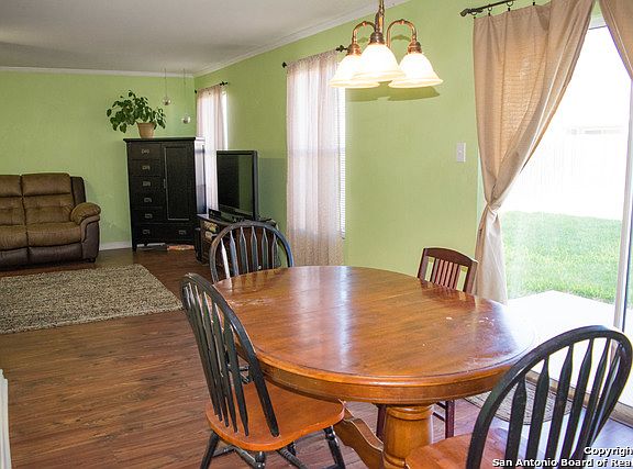 5th image of 206 Mallow Grv