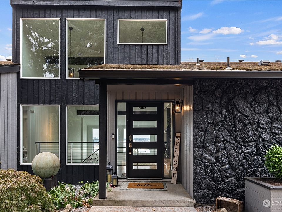 1st image of 1726 63rd Avenue NE