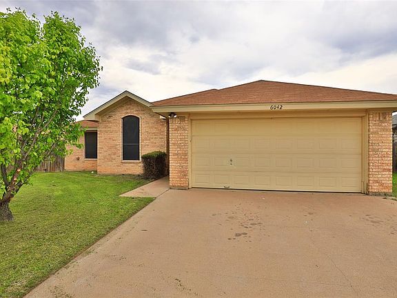3rd image of 6042 Jennings Dr