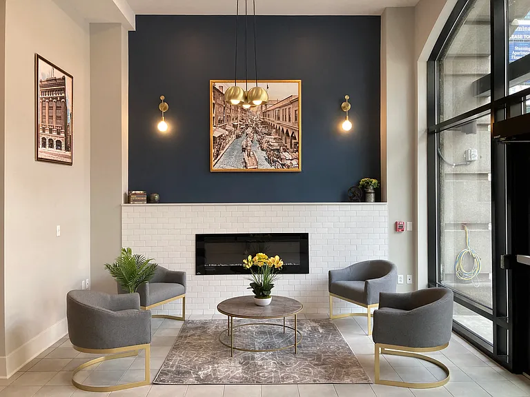 Entryway lobby
