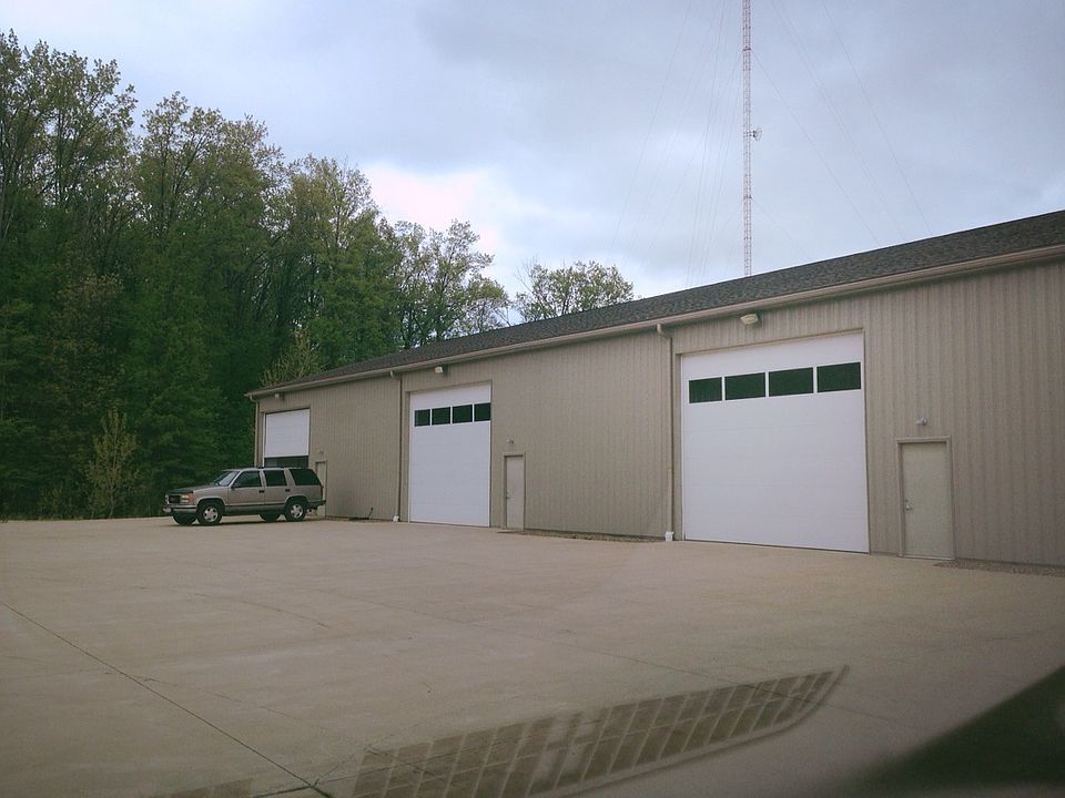 1st image of 1050 Lear Industrial Pkwy