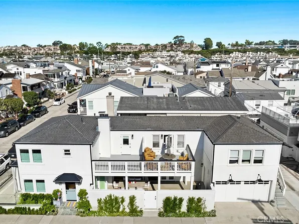 300 Coral Ave, Newport Beach, CA 92662