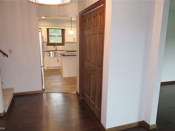 4th image of 455 North St