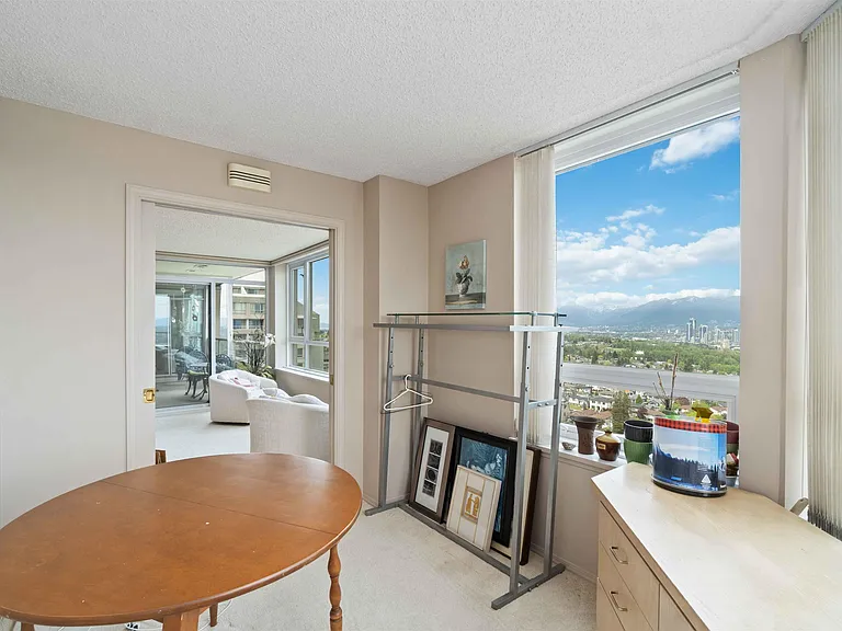 6055 Nelson Ave #19XX — Photo 31