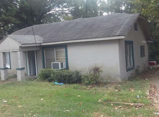 1118 E Peachtree St, Nashville, AR 71852
