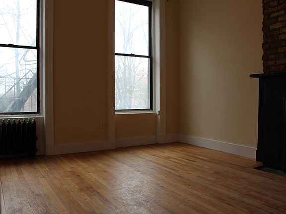 3rd image of 434 7th Ave Ste A