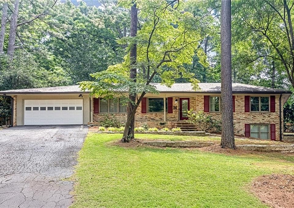 1st image of 5580 Leather Stocking Ln