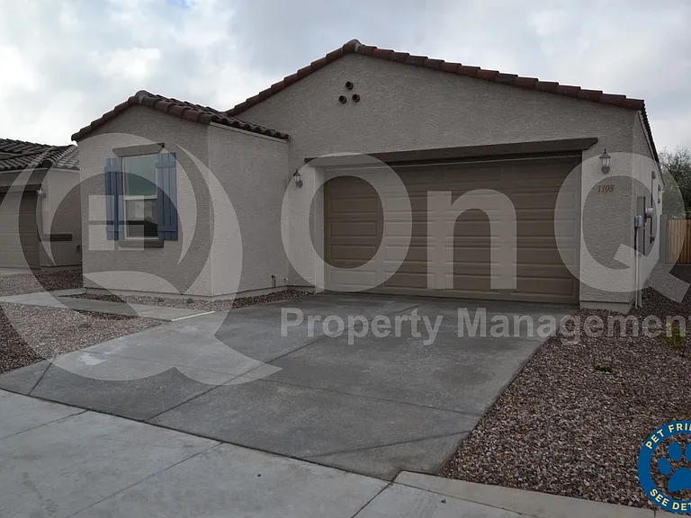1108 S 5th St — Photo 1