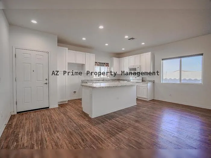 8477 W Concordia Dr — Photo 6