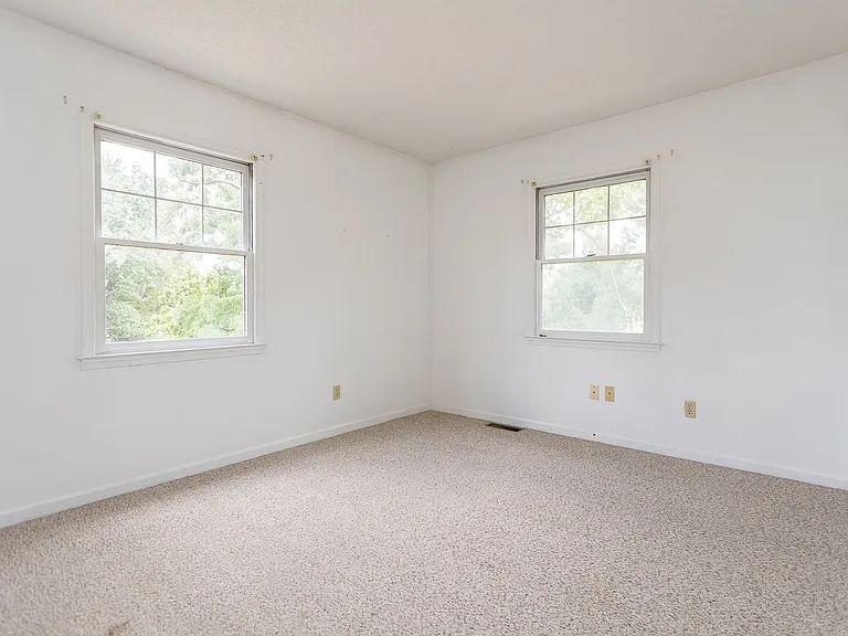 1124 Mountain View Dr — Photo 33
