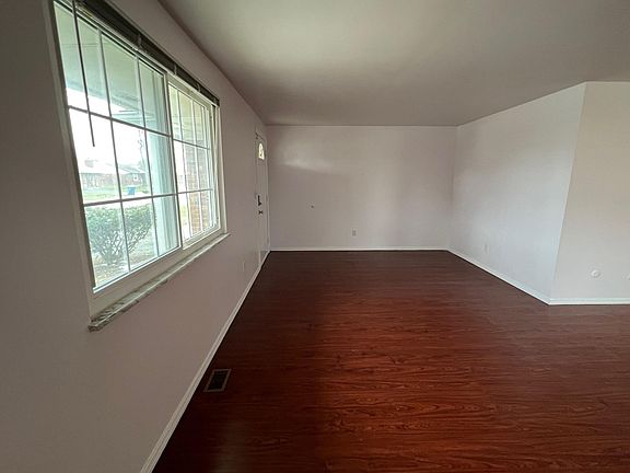 5th image of 8437 Indian Mound Dr